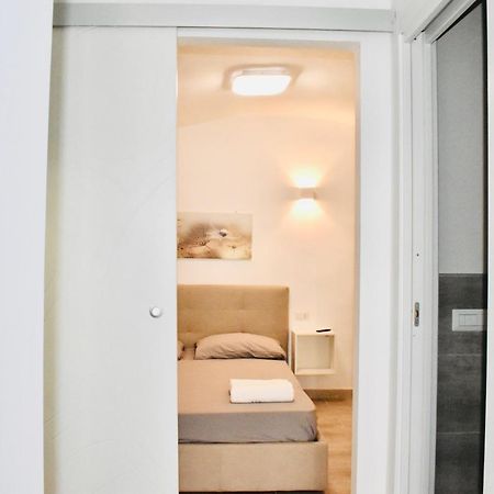 Miral One Apartment Бари Екстериор снимка